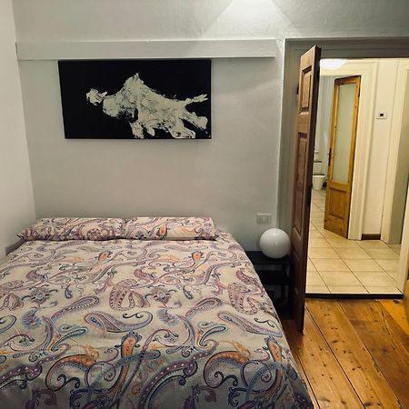 דירות סונדריו Casa Parravicini מראה חיצוני תמונה